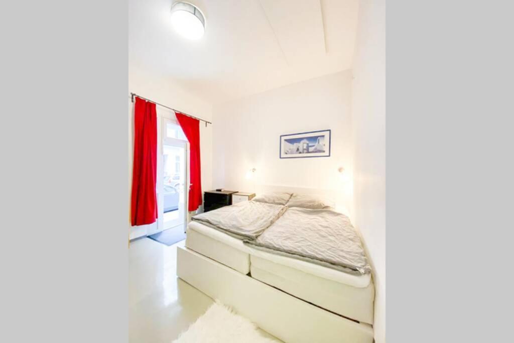 Studio,10 Min To Citycenter,33M,Smart Tv,Kingbed Вена Экстерьер фото
